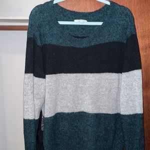 American eagle sweater